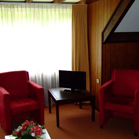 Musschenberg Hotel 2*